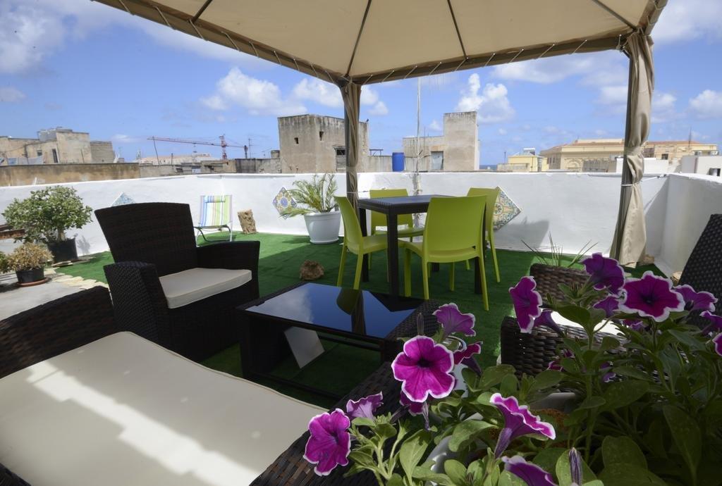 Orfani Apartments Trapani Exterior photo